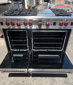 🔥 WOLF 48” PROFESSIONAL GAS RANGE – $5,800 🔥