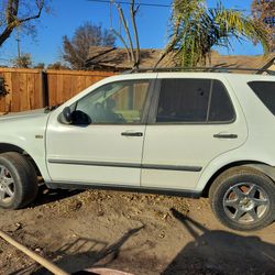 MERCEDEZ BENZ PARTS ML320