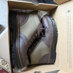 Dr Martens Shoes 