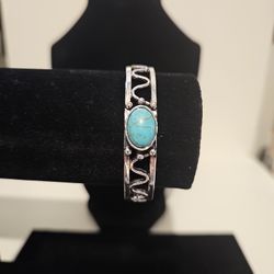 New Silver Turquoise Bangle bracelet
