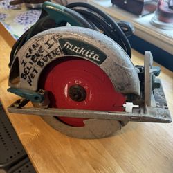 Makita Circular Saw