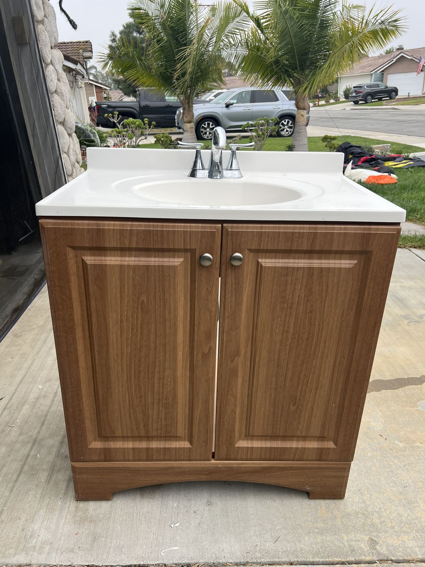 Used Glacier Bay 30 “ Vanity
