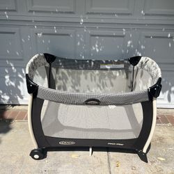Used Graco PlayPen