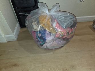 Girl clothes size 5-6