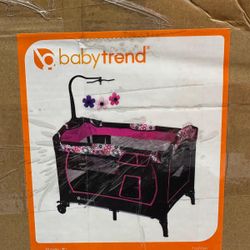 Baby Trend Nursery Center Playard Playard with Removable Full-Size Bassinet Floral Garden