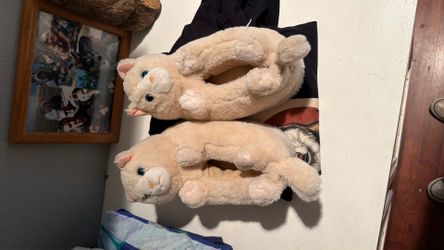 Cat slippers Medium