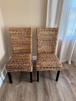 Set of 2 Wicker Chairs
