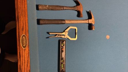 2 hammers, Irwin vise grip, magnetic torpedo