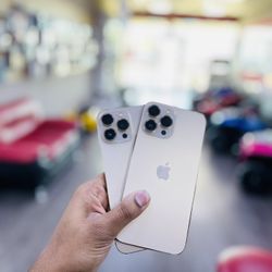 iPhone 13 Pro Max 256GB Disponible con una oferta especial de Navidad 🎄for $435😱