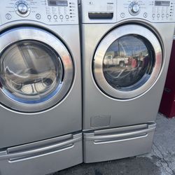 LG Washer & Gas Dryer W/Drawers Storage 