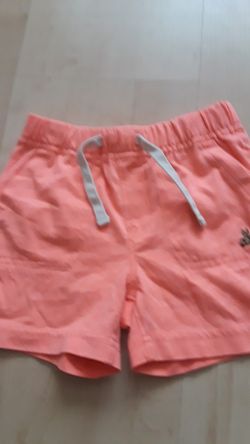 Toddler shorts 18-24
