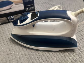 Maytag Digital iron M1400