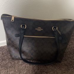 Coach Hand Bag 