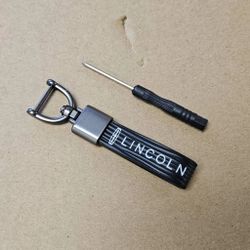 Brand New Lincoln Black Leather Strap Keychain Keyring