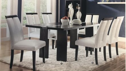 Dining Room Set
