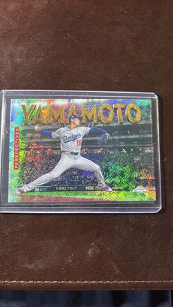 2026 Topps Chrome Yoshinobu Yamamoto Logo Refractor