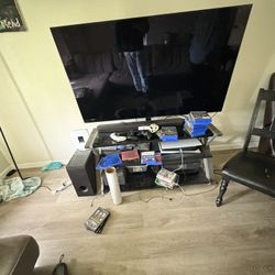 Tv And Entertainment System 