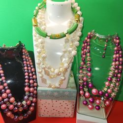 #2102, RENAISSANCE SIGNED JAPAN LOT UNIQUE JEWELRY
