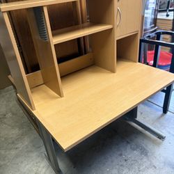 Desk And Hutch 2 Pieces 