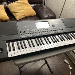 Korg Pa600  Con Ritmos Y Samples