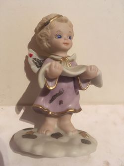 Hymns Of The Heavens statue