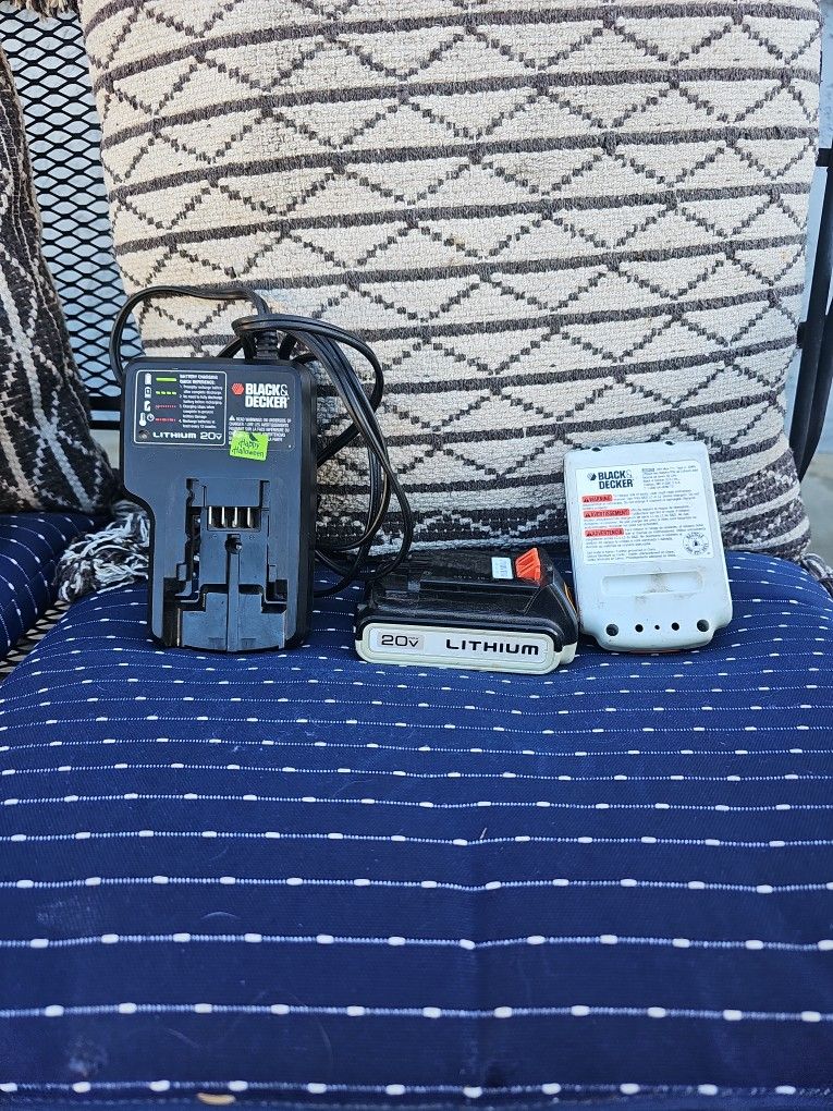 Black & Decker Batteries & Charger