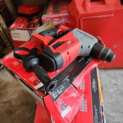 Exclusive
Milwaukee
M18 FUEL 18V Lithium-Ion Brushless Cordless SDS-Plus 1-1/8 in. Rotary Hammer Drill (Tool-Only)STORE PRICE $429