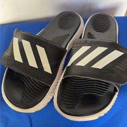 Men’s Adidas Bounce Slides Size 13 