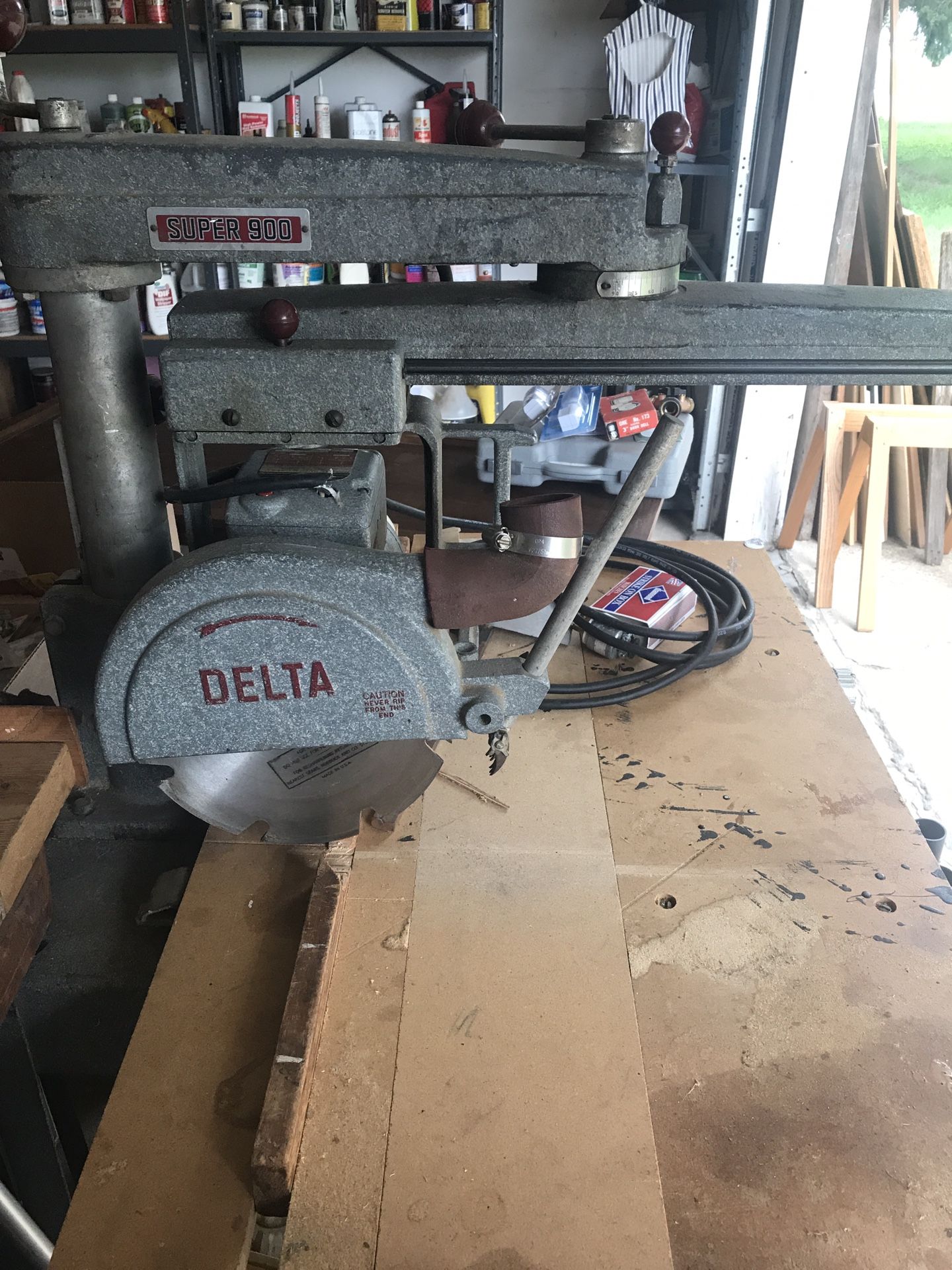 Vintage 1950's Delta Super 900 Radial arm saw