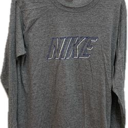 Nike Long Sleeve T-shirt