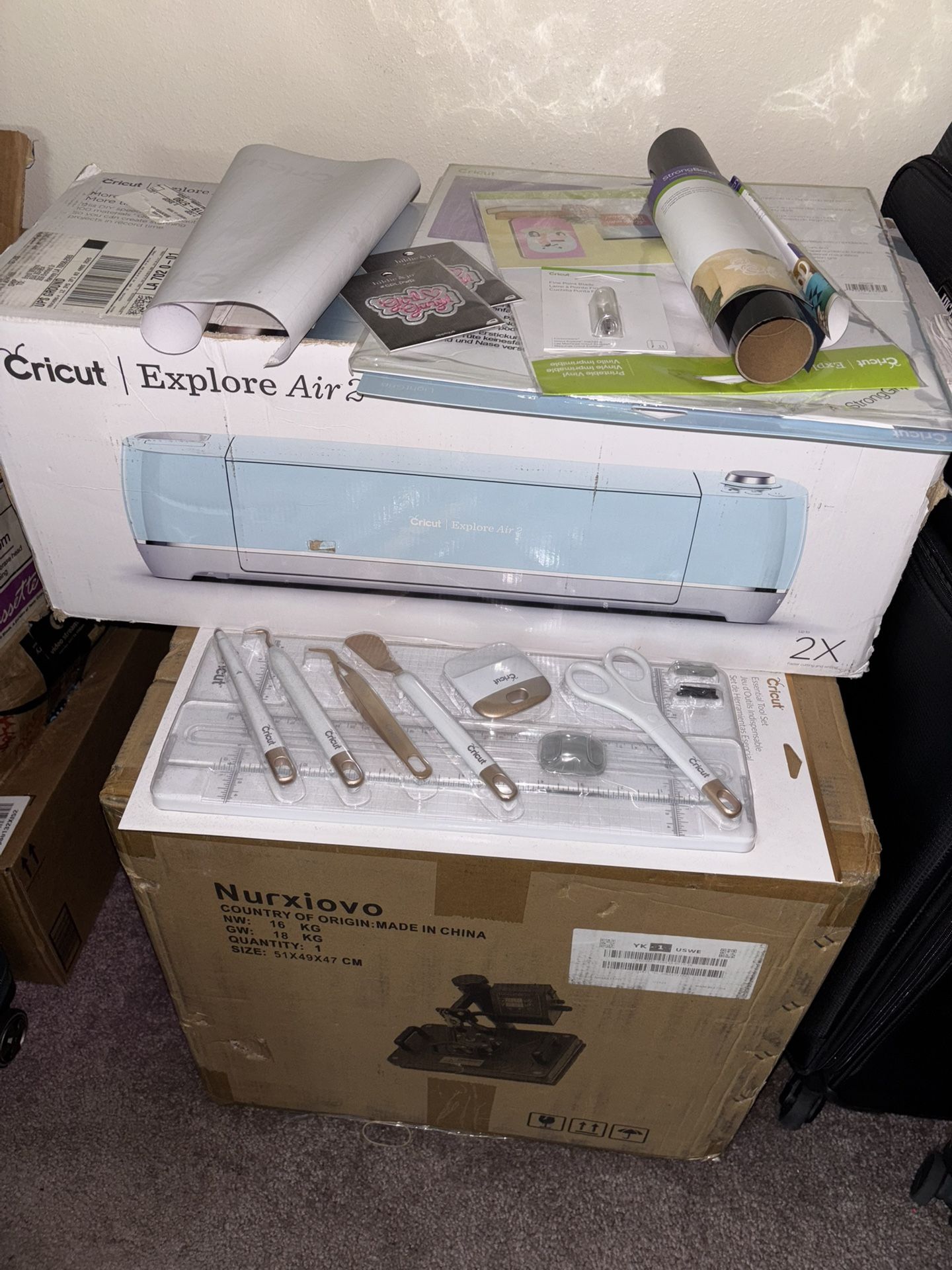 Cricut Explore Air2/ Heat Press Machine