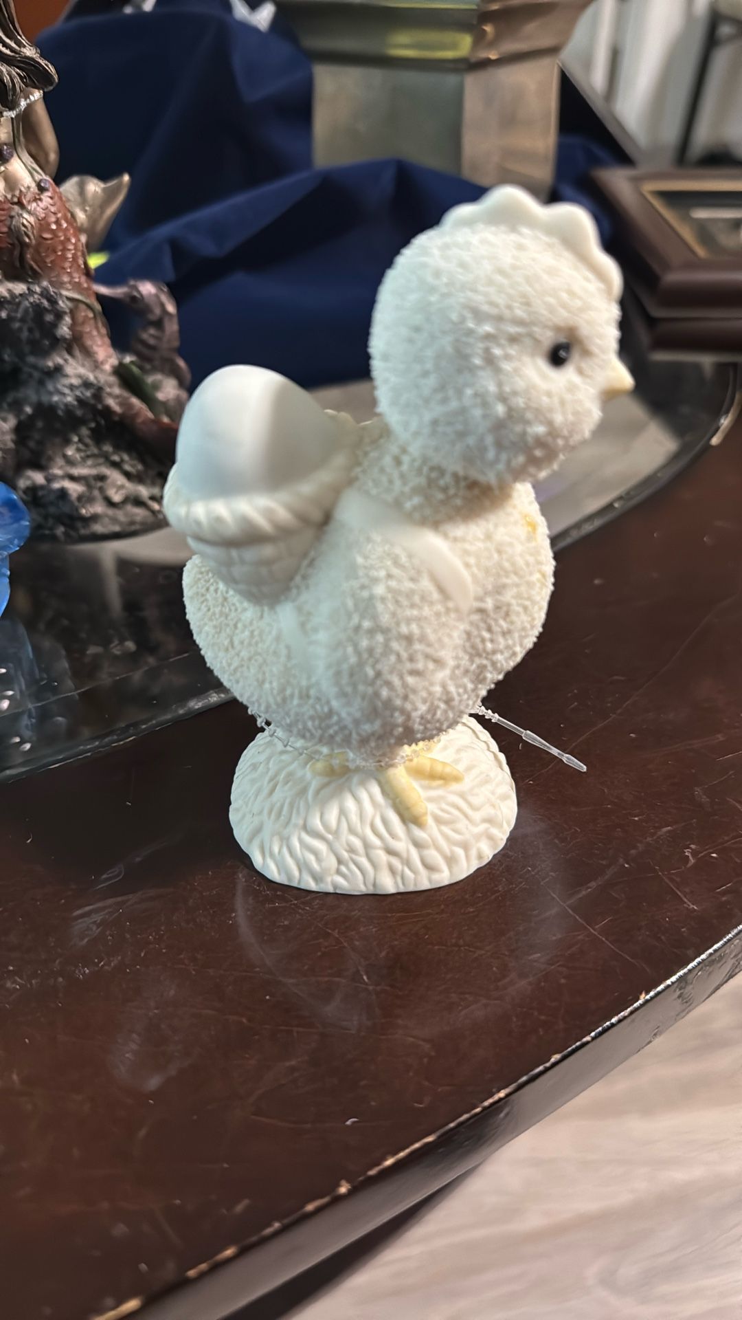 Department 56 Easter, 2002 snow, bunny, bubble, head chick with egg fig