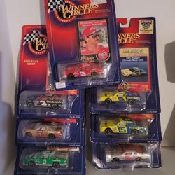 7 Winner's Circle Nascar 1:64 Cars