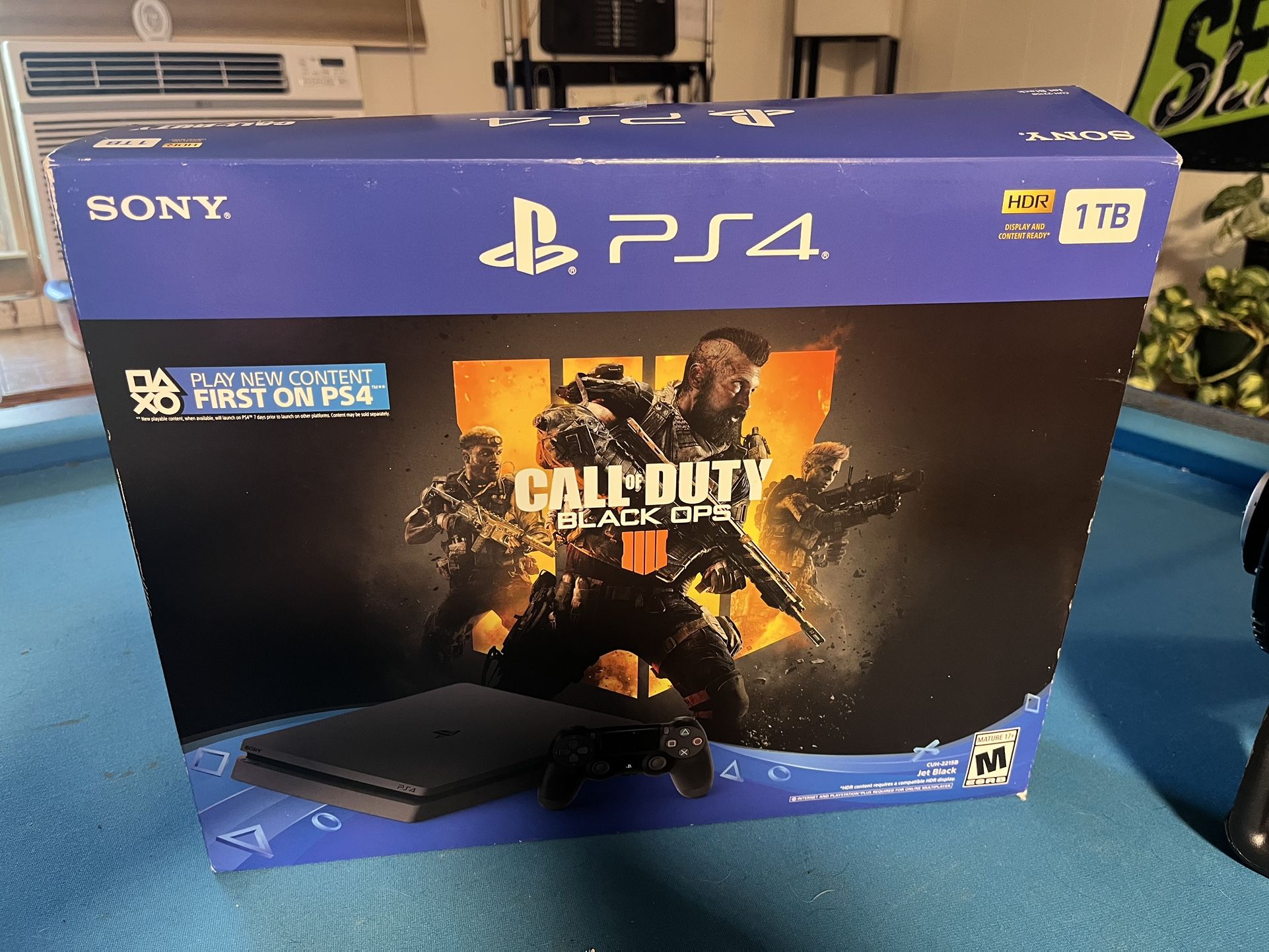 Sony PS4