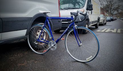 Cannondale r500 2.8 aluminum road bike clearance