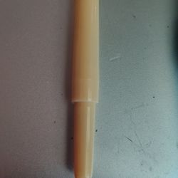 Pistro Seam Ripper W/ Brush