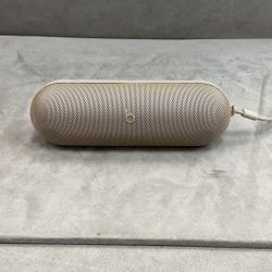 Beats Pill