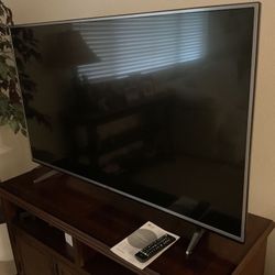 55 Inch LG Smart TV, Super Great Condition 