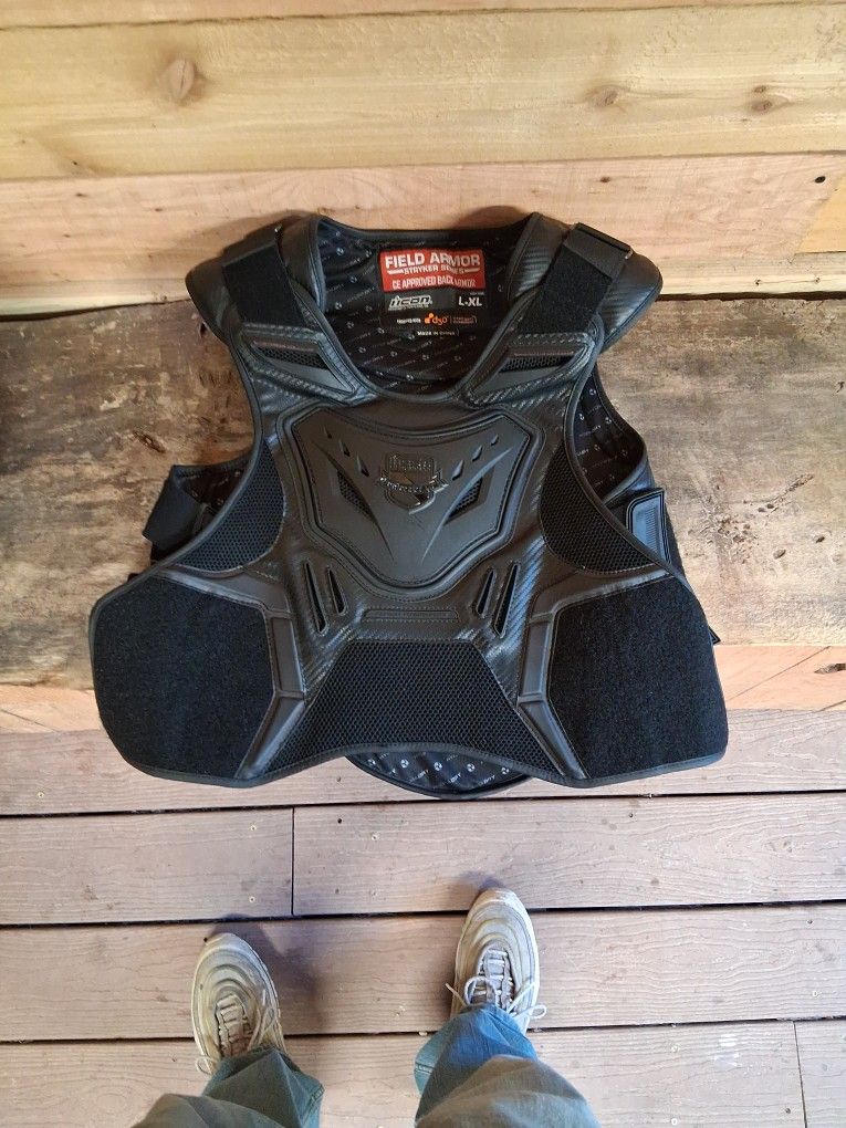 Icon Field Armor L-XL