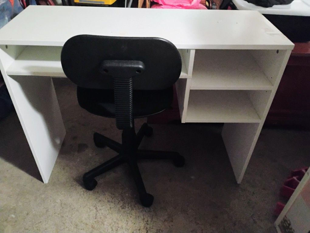 Target Desk And Chair