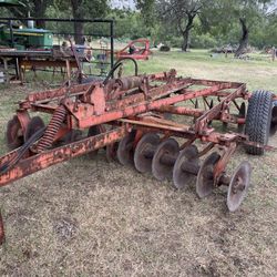 Allis Chalmers 9’ Hydraulic Disk