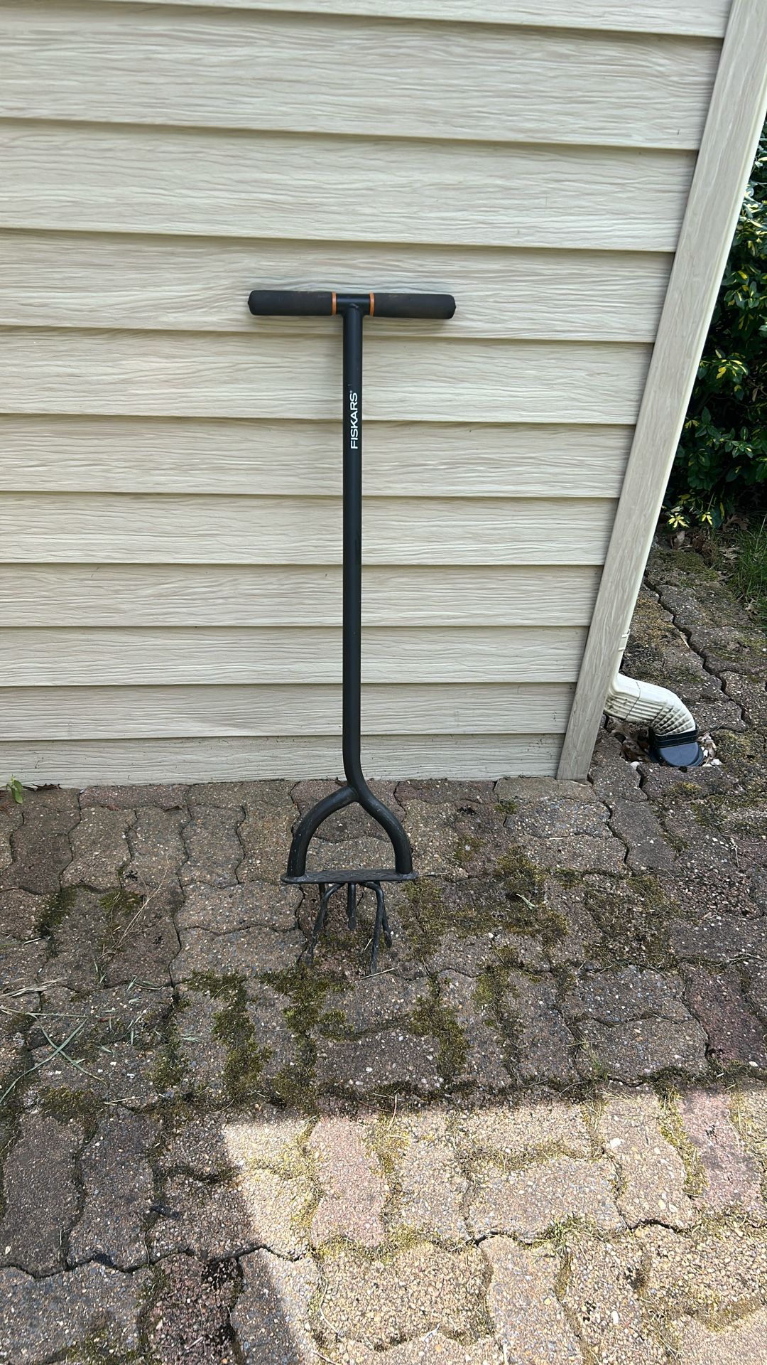 New Garden claw