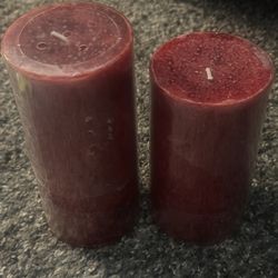 Pillar Candles Peppermint Bark Scented