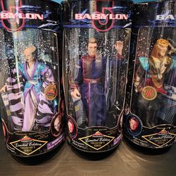 Babylon 5   9” figures