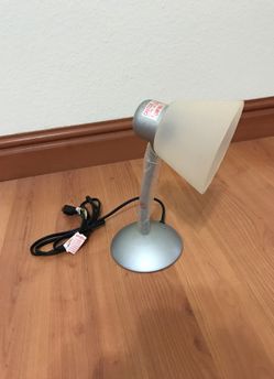 Table lamp