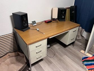 Desk