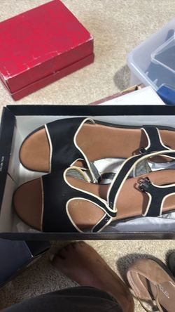 Beautiful Liz Claiborne Flex heels