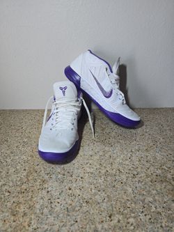 Nike 2017  Kobe AD Mid 922482-100 Size 11