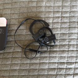 Power Beats Headphones 