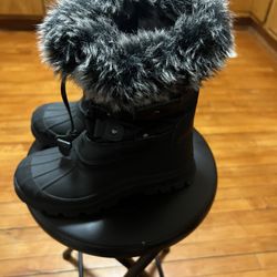 Snow Boots 
